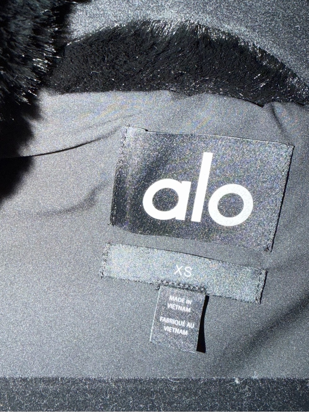 ALO Yoga Black Opulent Faux Fur Cropped Jacket - Picture 3 of 7